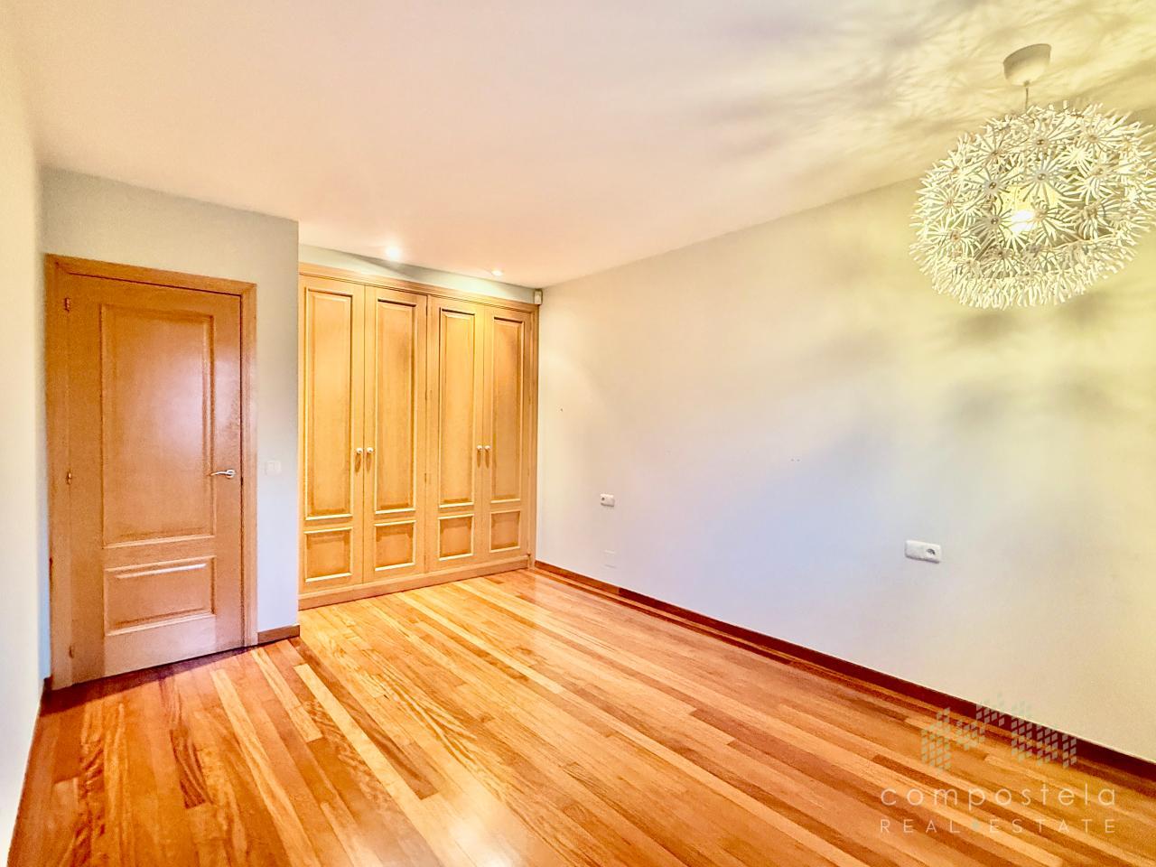 Armario empotrado en dormitorio