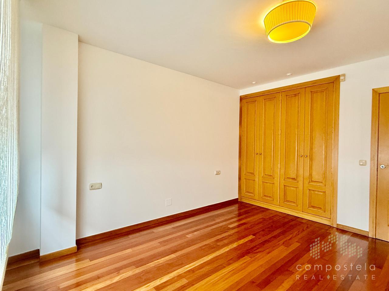 Armario empotrado en dormitorio