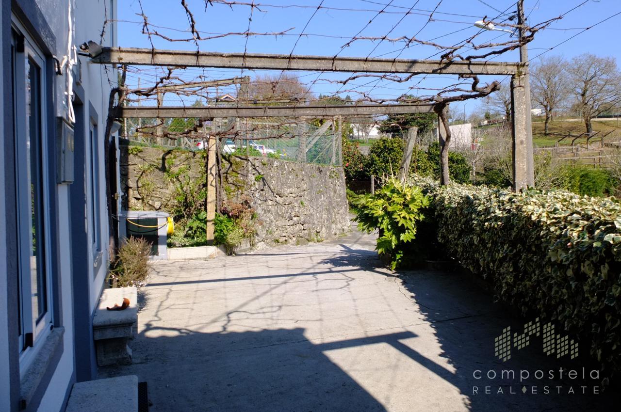 Fachada, entrada principal