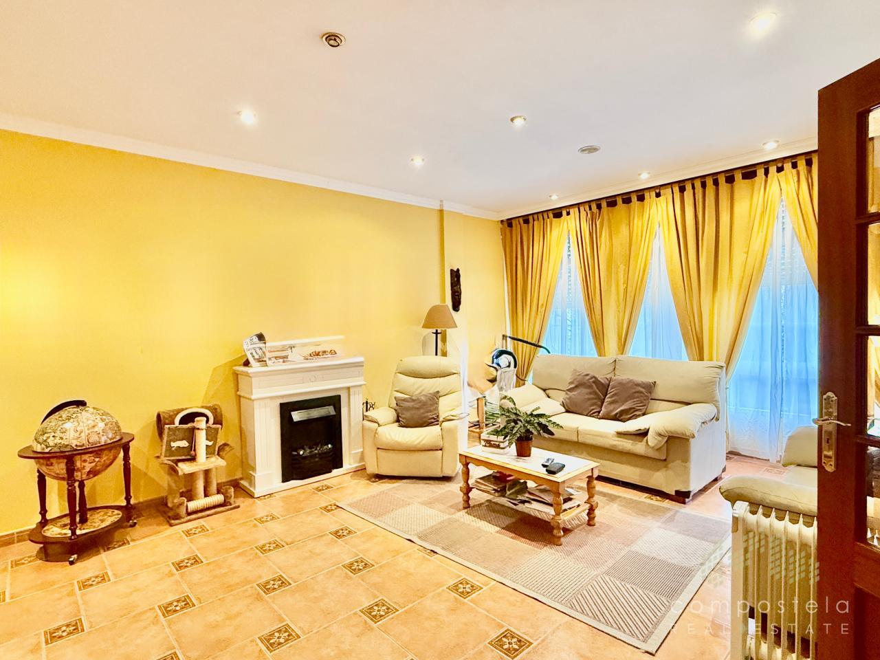 Gran salón comedor, planta 1ª de vivienda