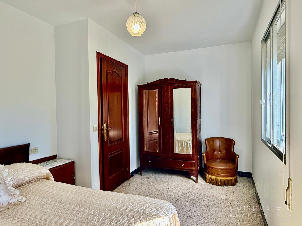 Mobiliario dormitorio 1