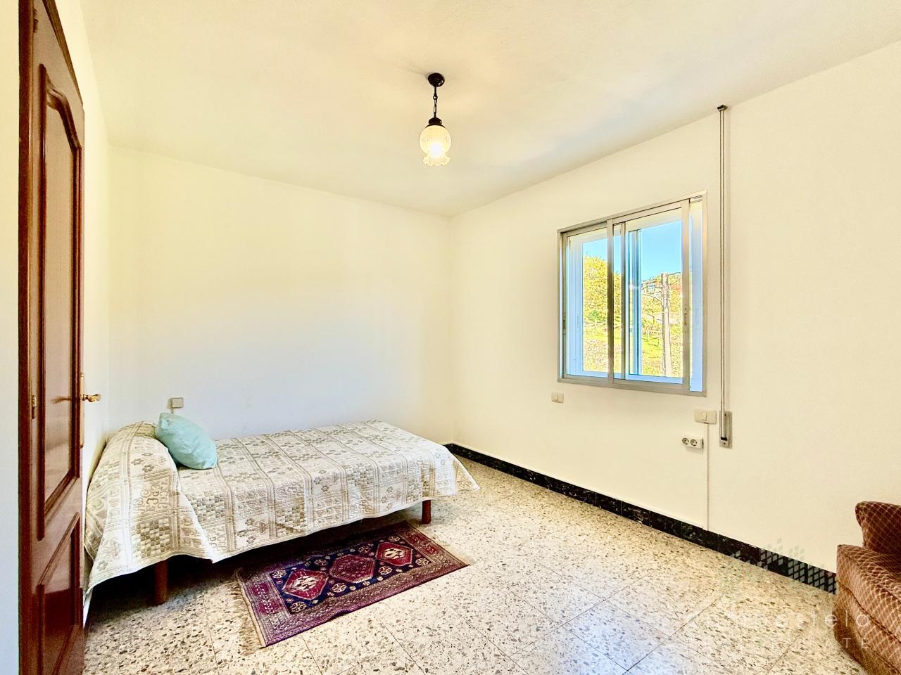 Mobiliario dormitorio 3