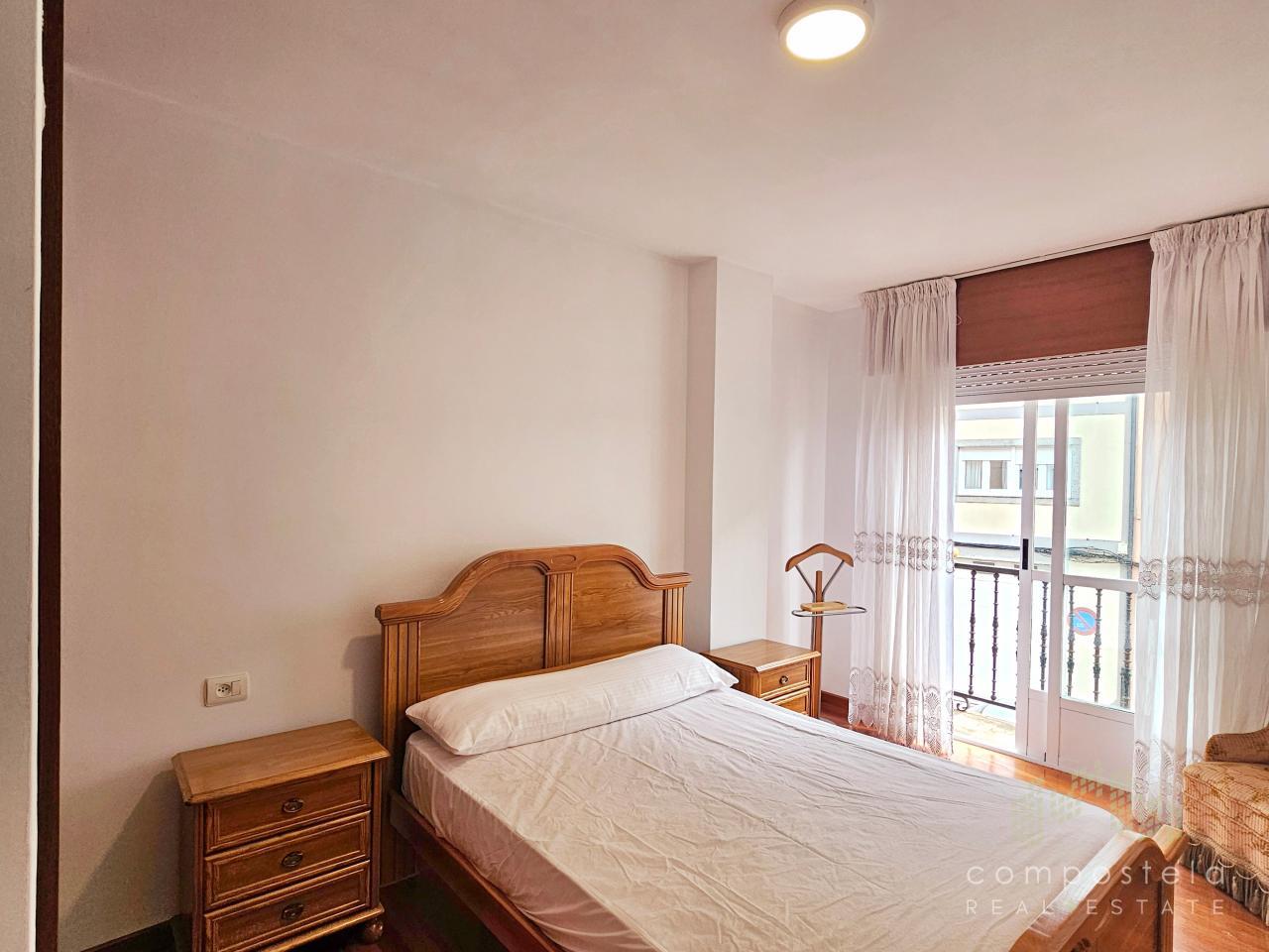 Dormitorio principal, salida a balcón