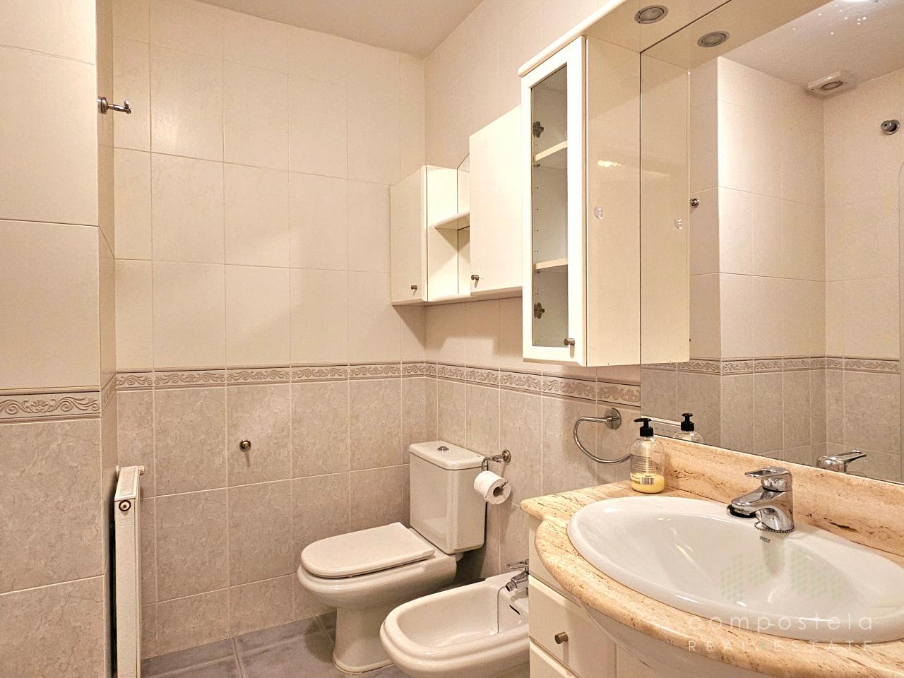 2º baño, éste en la planta superior