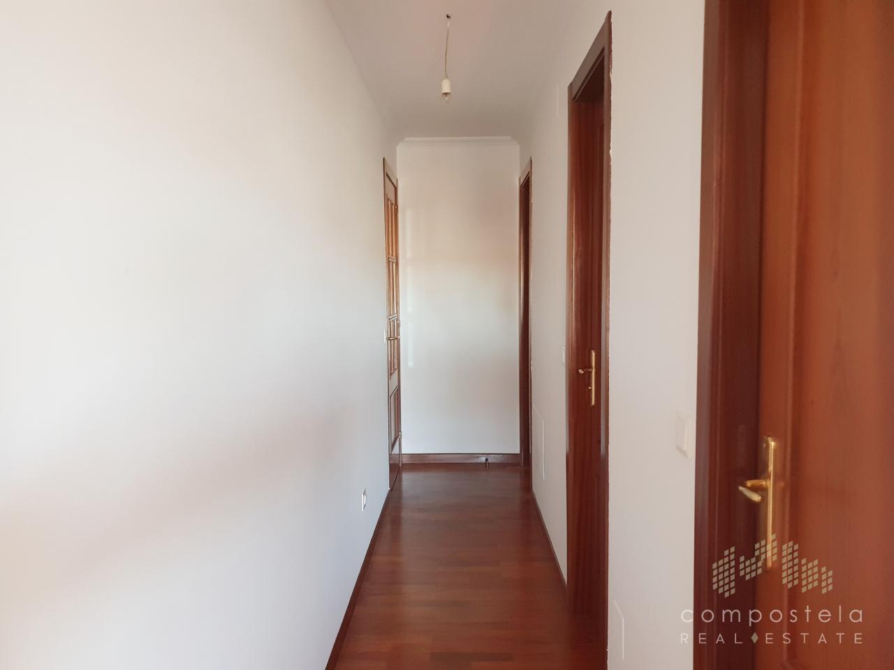 Distribuidor hacia zona de dormitorios