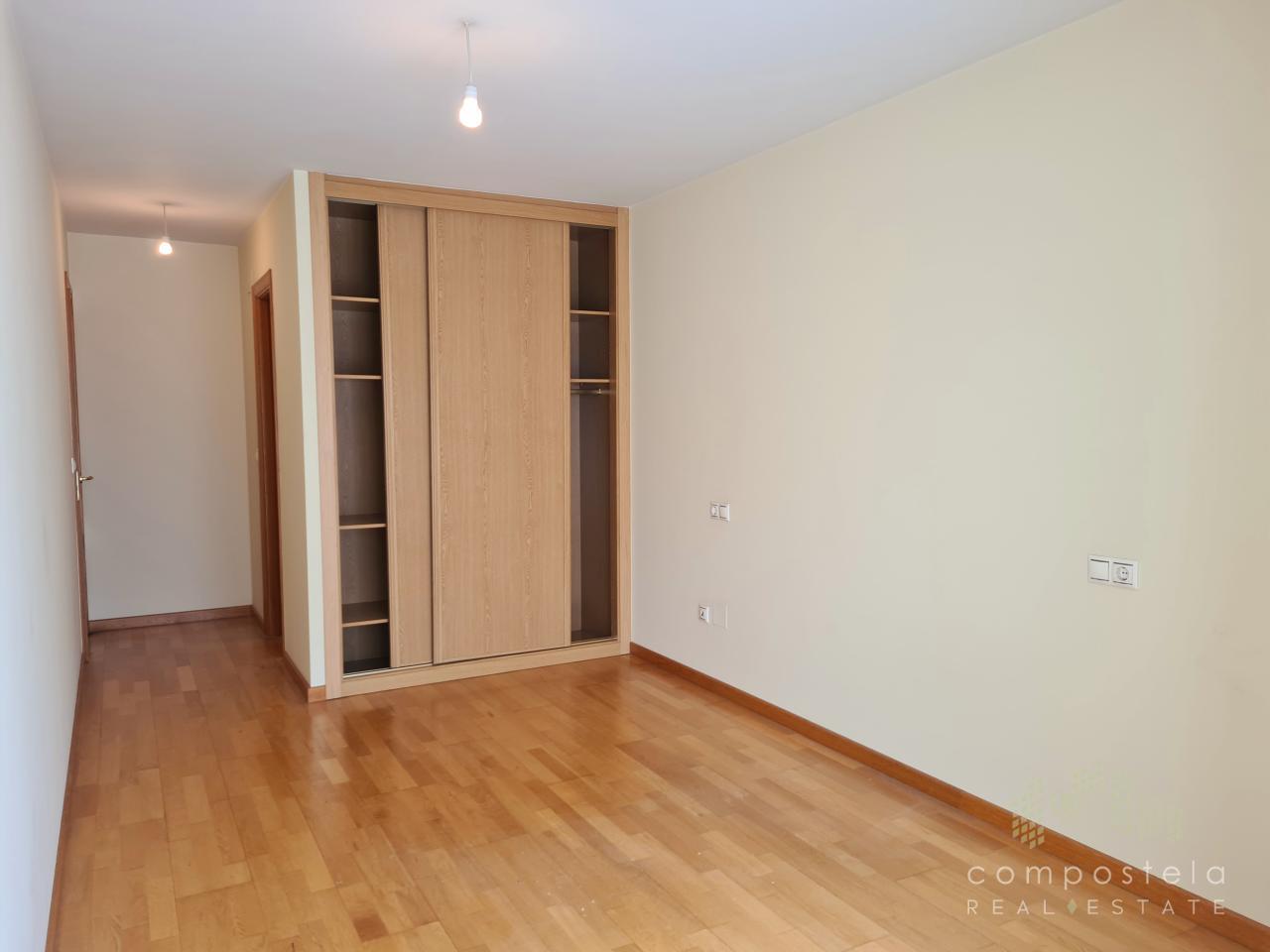 Armario empotrado en dormitorio principal