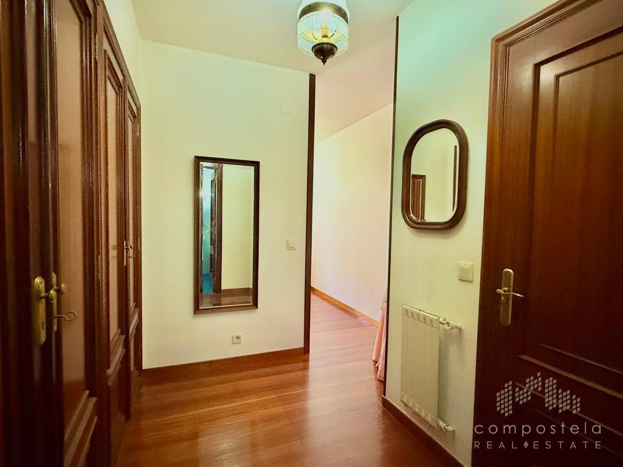 Gran armario empotrado en dormitorio principal