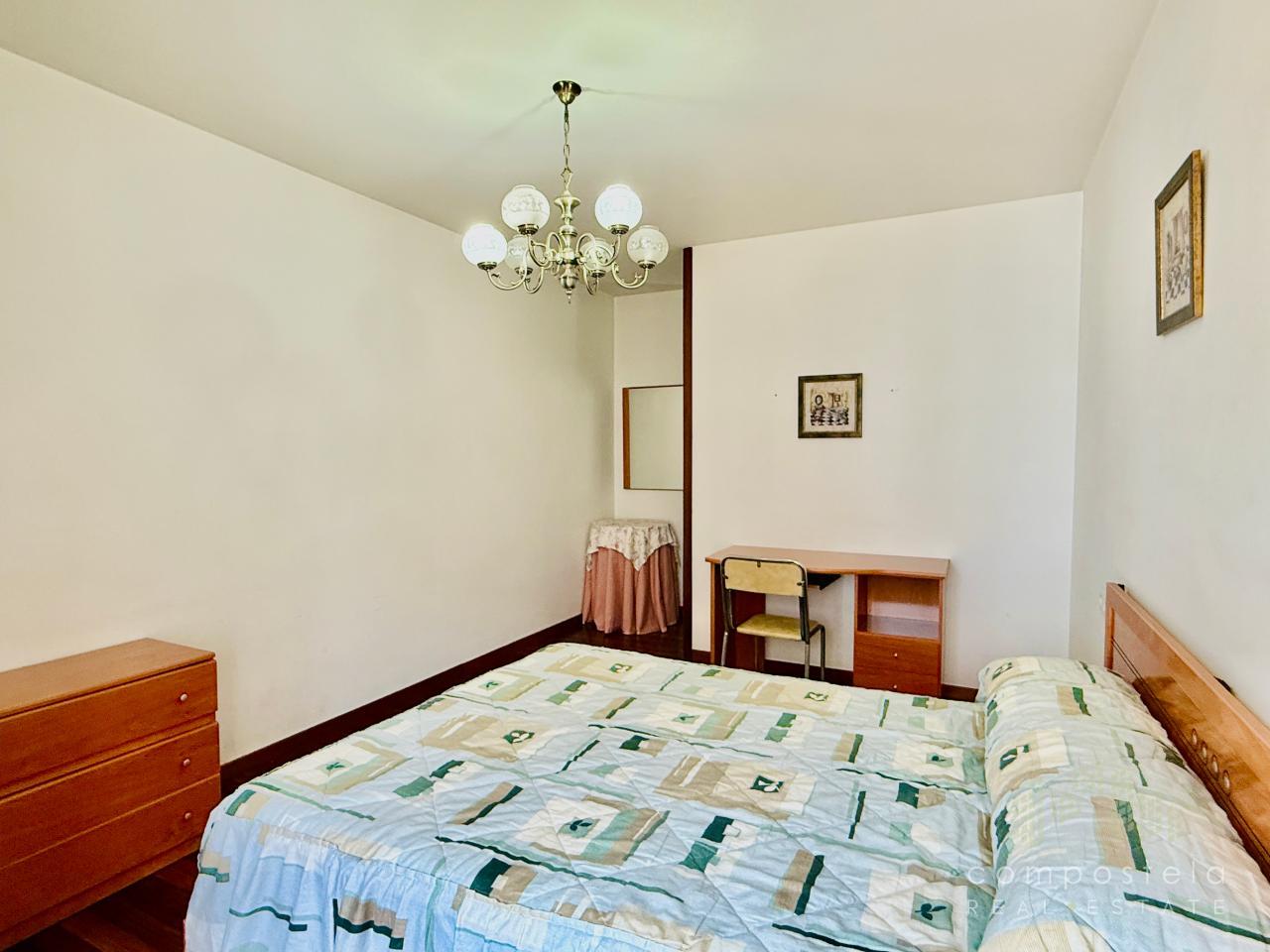 Dormitorio principal, luz natual, vistas a la calle