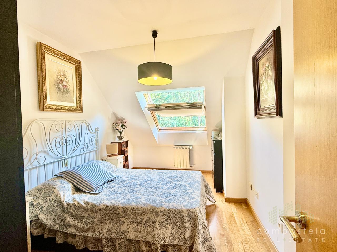 1º Dormitori, luz natural, vistas a zonas verdes