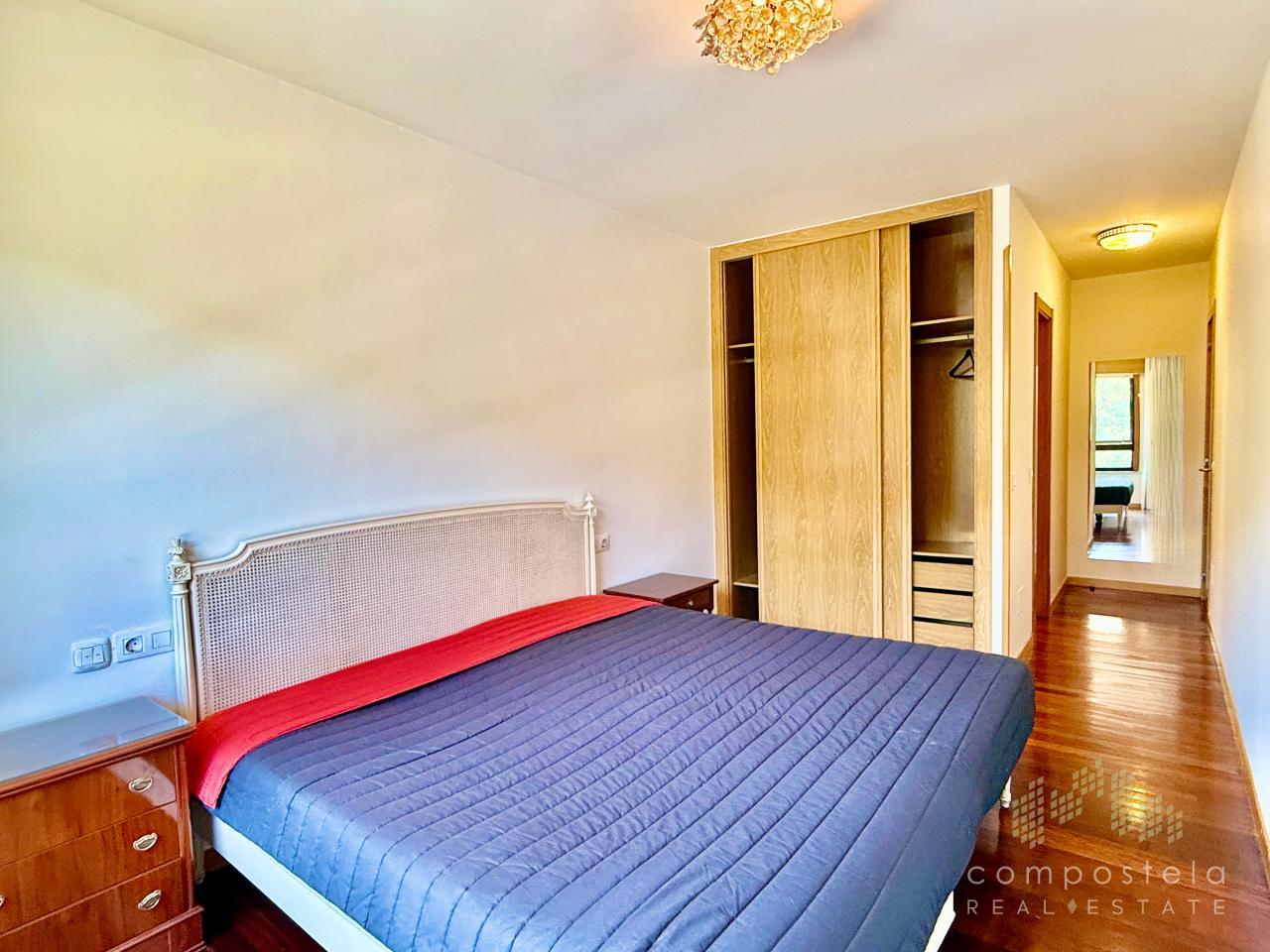 Armario empotrado en dormitorio principal