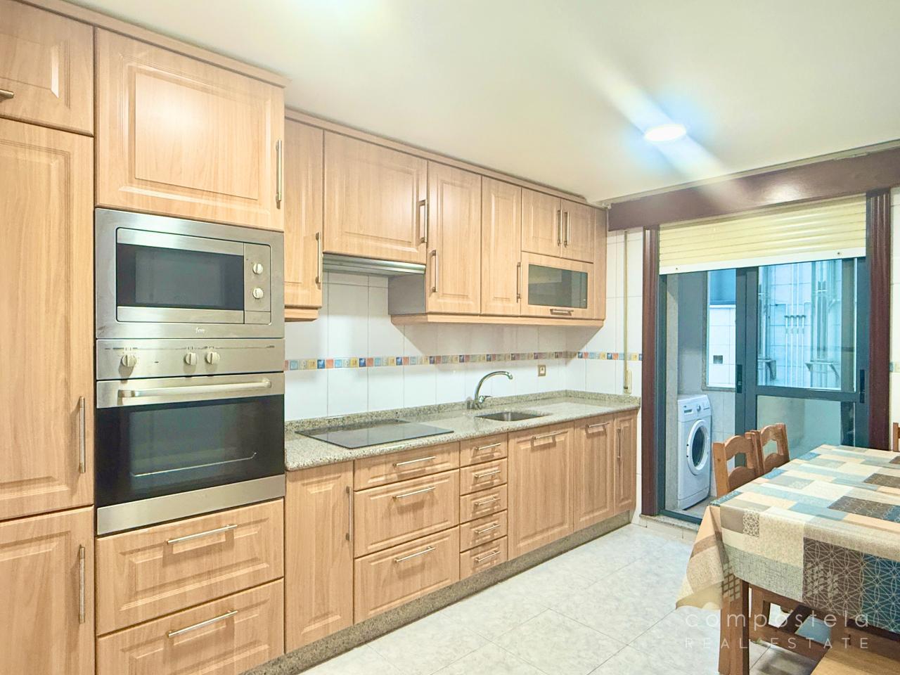 Amplia cocina