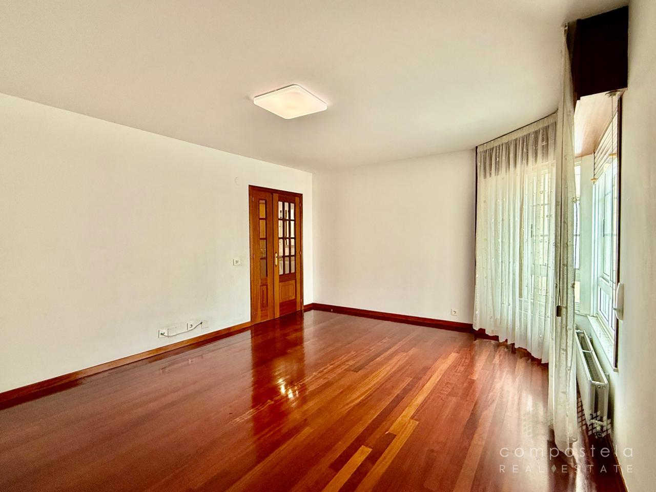 Salón comedor, luz natural