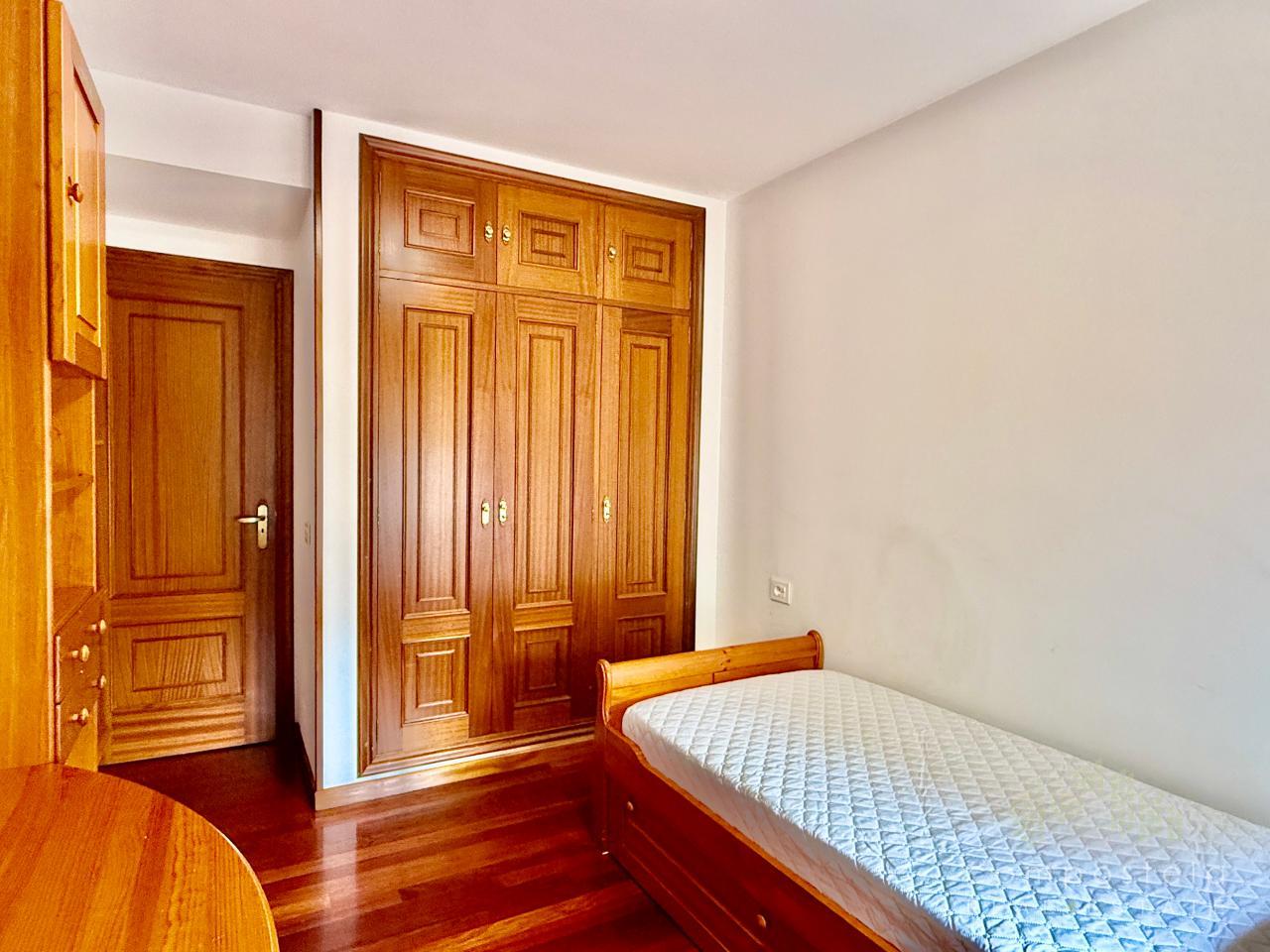 Armario empotrado en dormitorio 