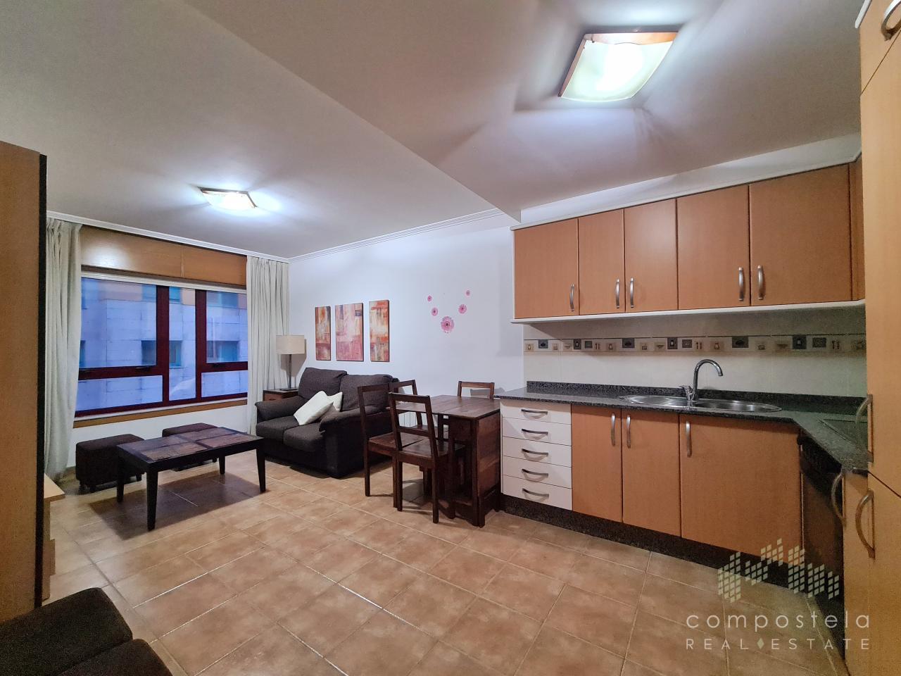 Salón comedor, estanica comunicada con la cocina