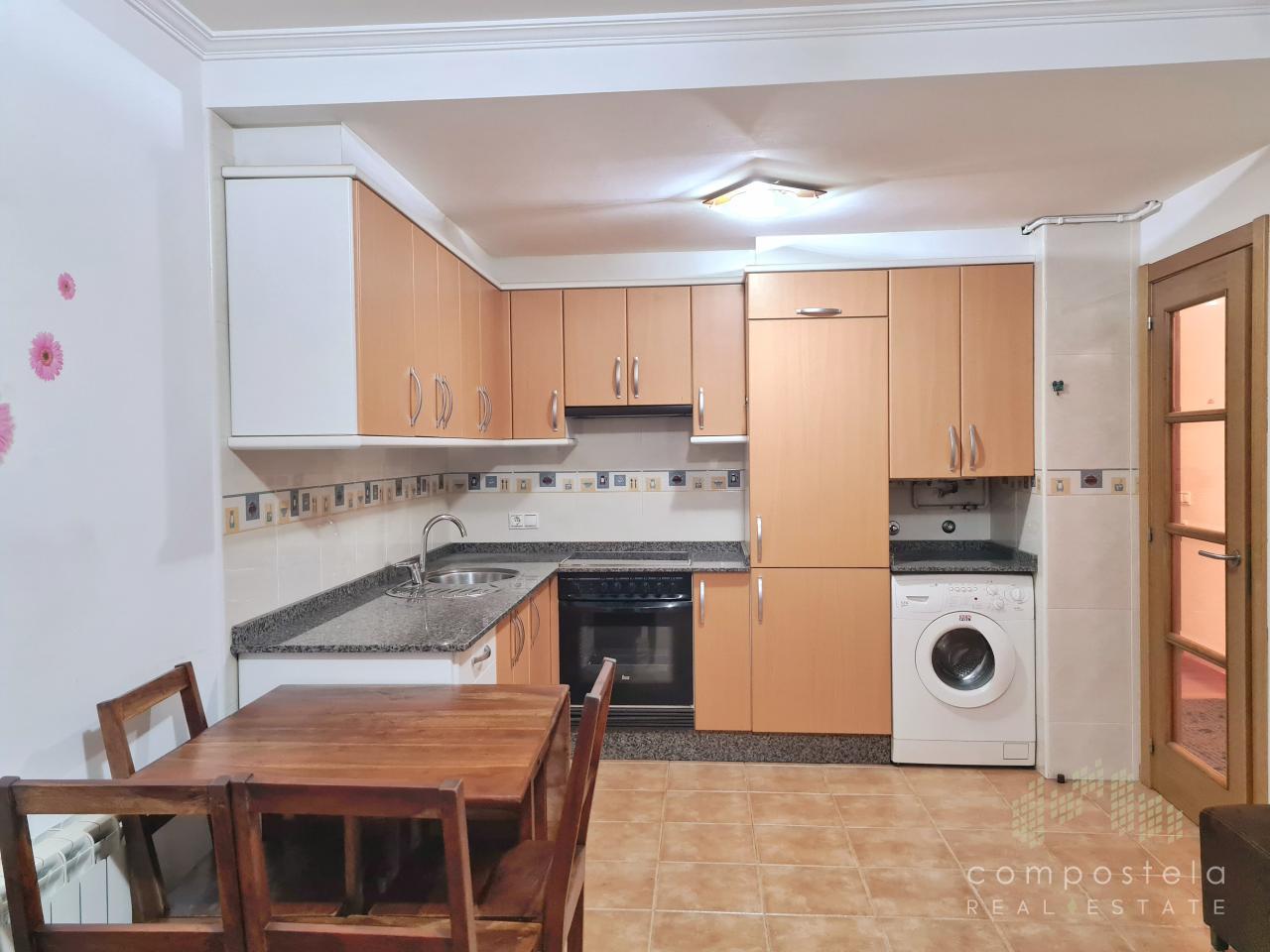 Mobiliario de cocina actual, funcional