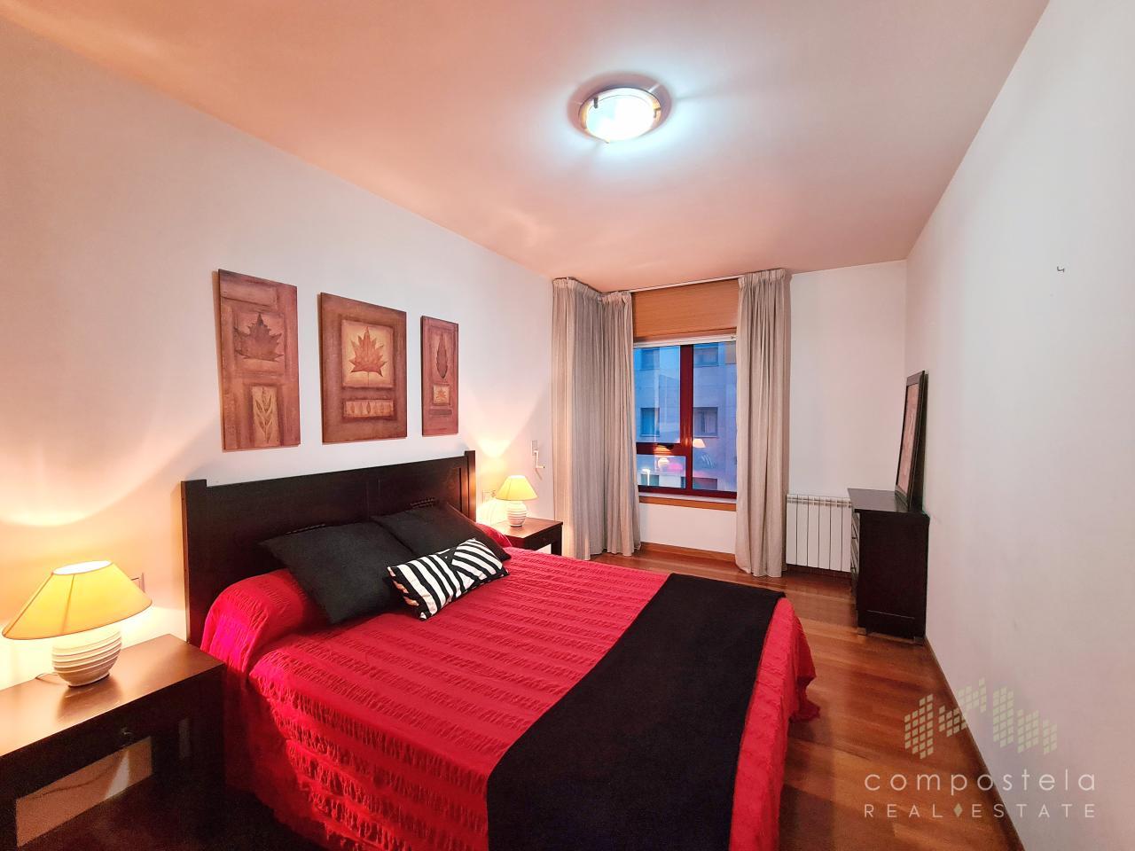 Gran dormitorio, luz natural