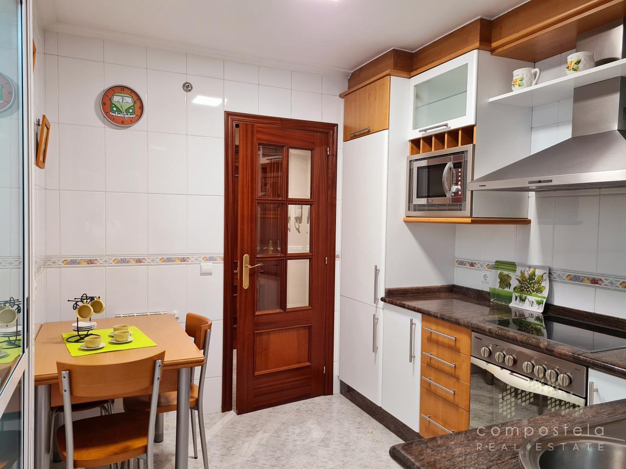 Mobiliario de cocina, calidad, impecable