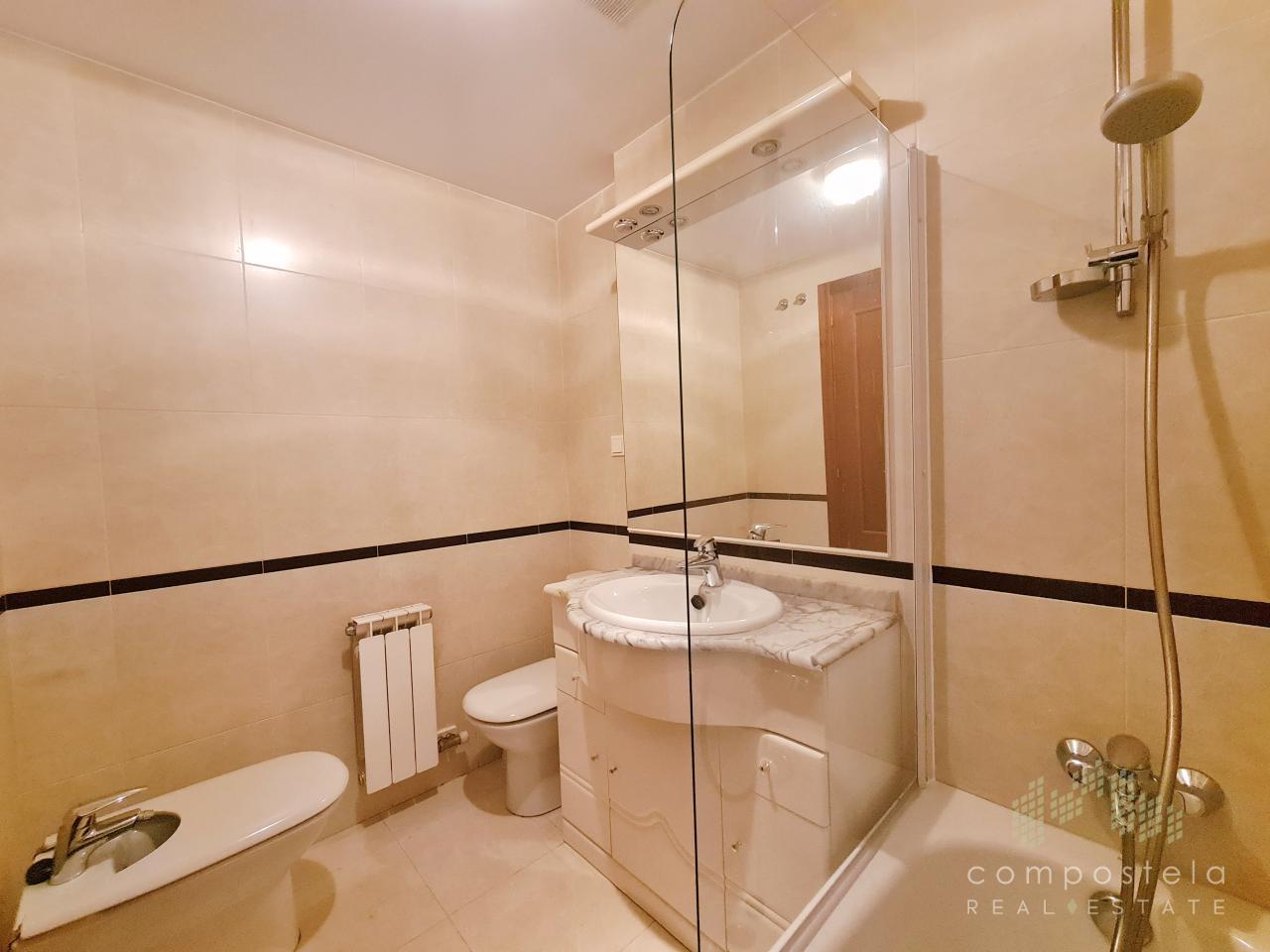 Amplitud y comodidad en baño