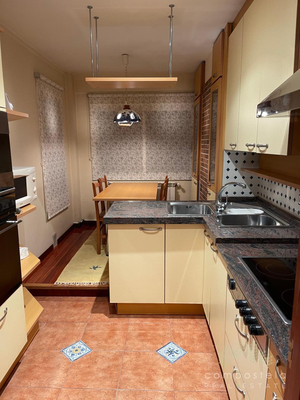 Cocina, amplia y luminosa