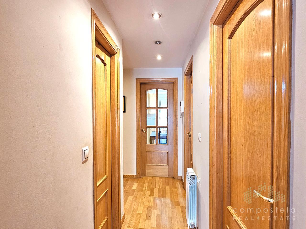 Hall, distribuidor