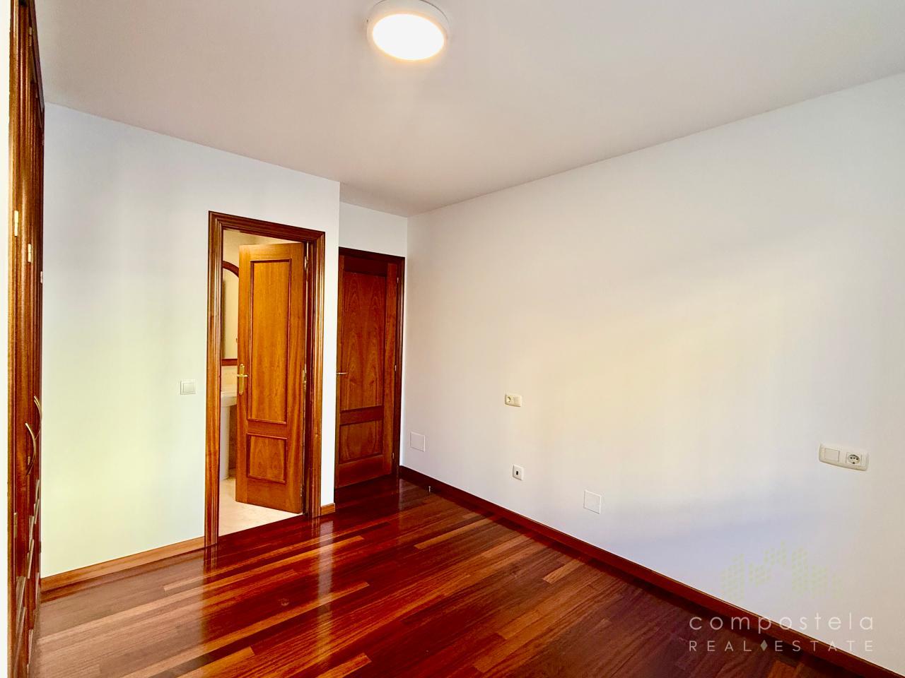 Dormitorio principal, baño incorporado