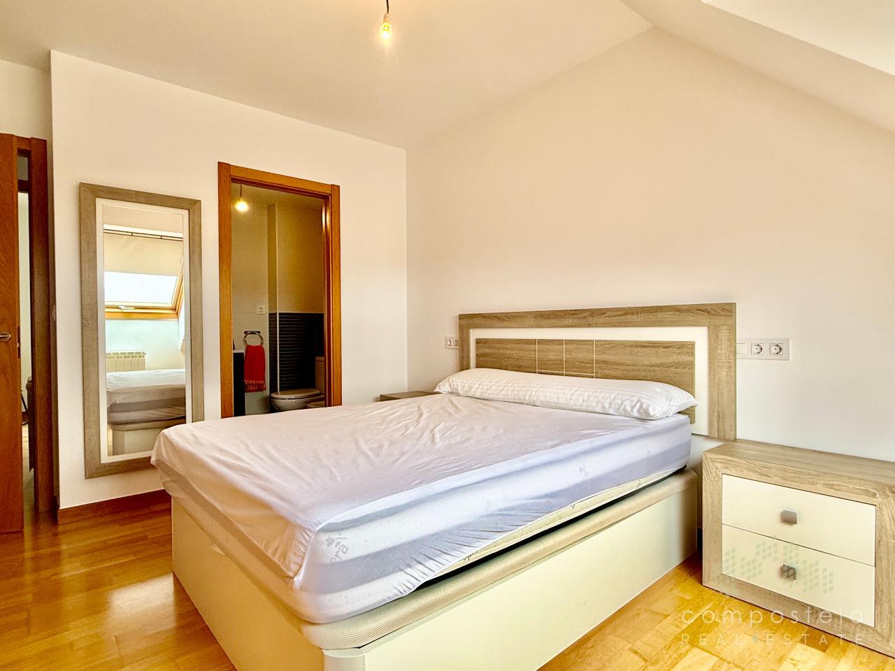 Dormitorio principal, baño incorporado