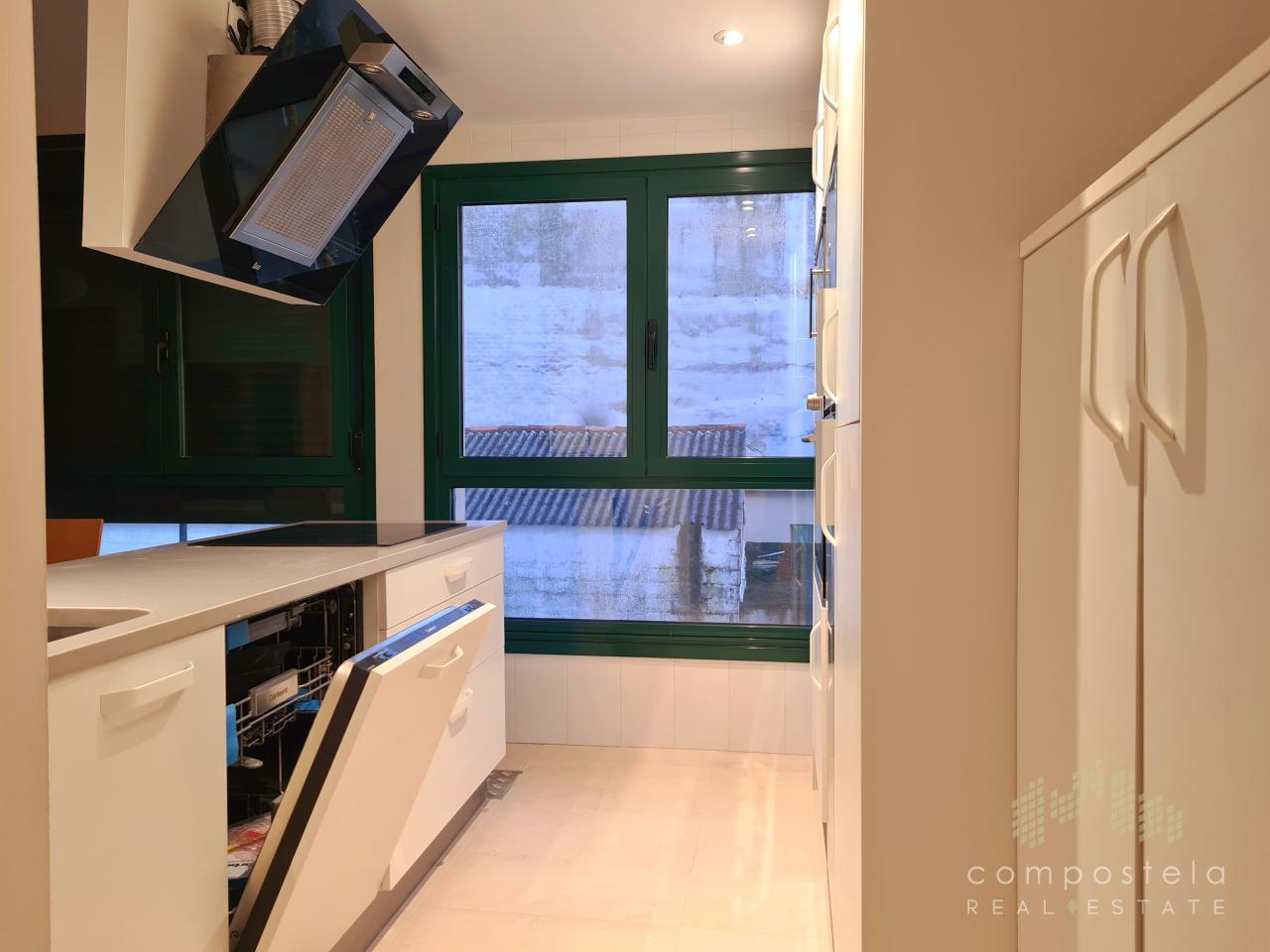 Cocina, exterior y luz natural