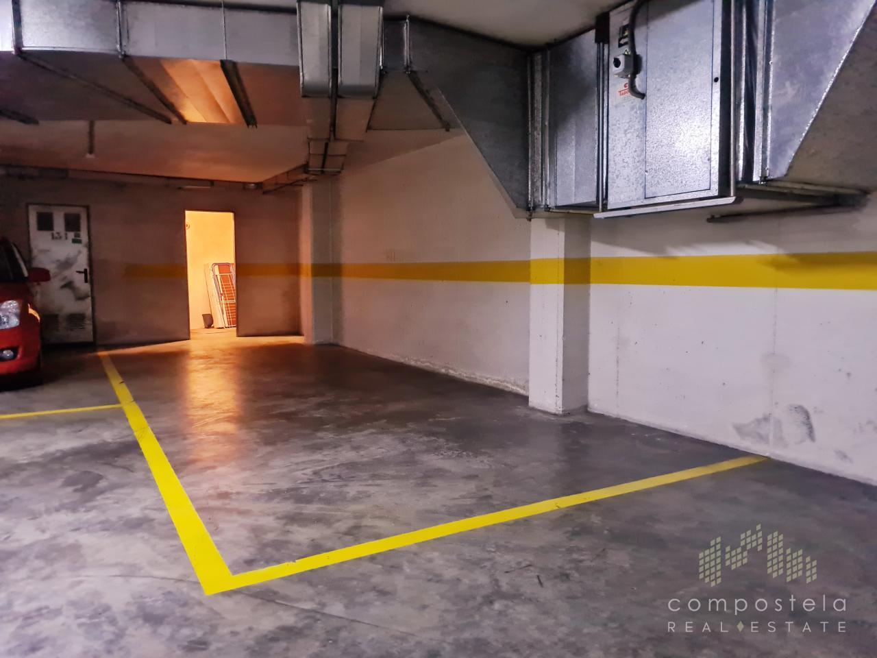 Plaza de garaje doble, capacidad para 2 coches