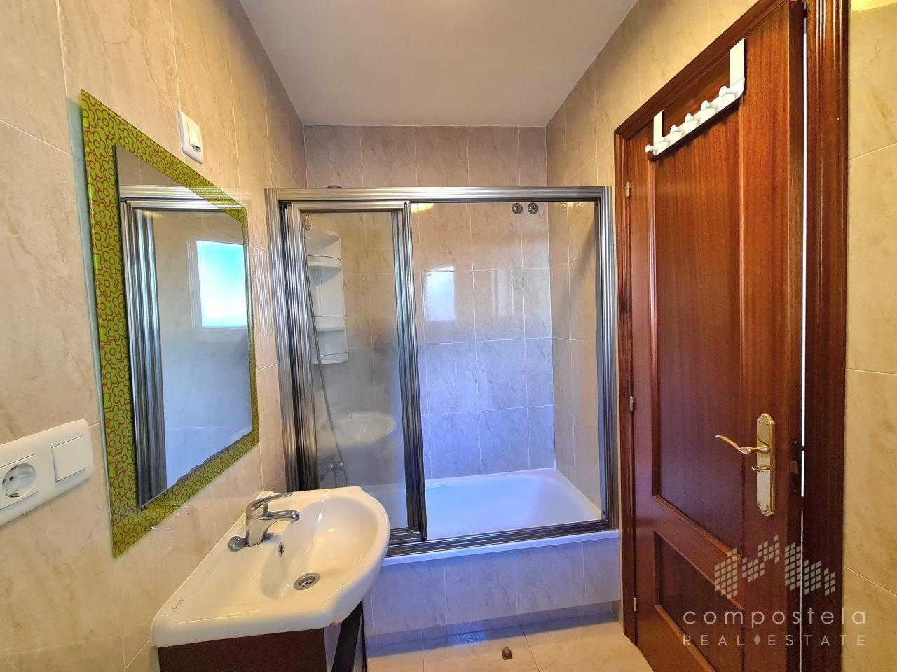 Baño incorporado en dormitorio