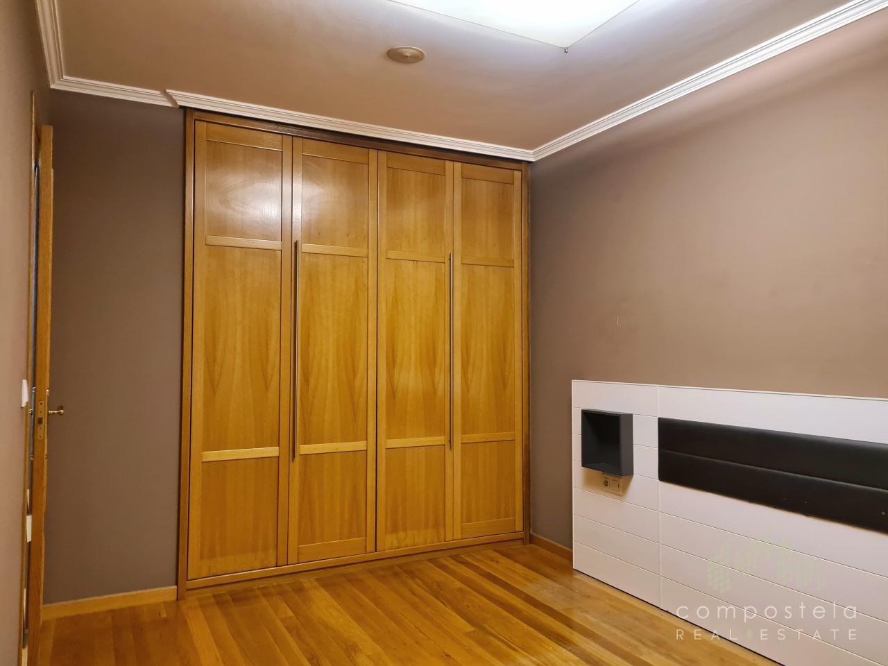 Armario empotrado, dormitorio planta superior