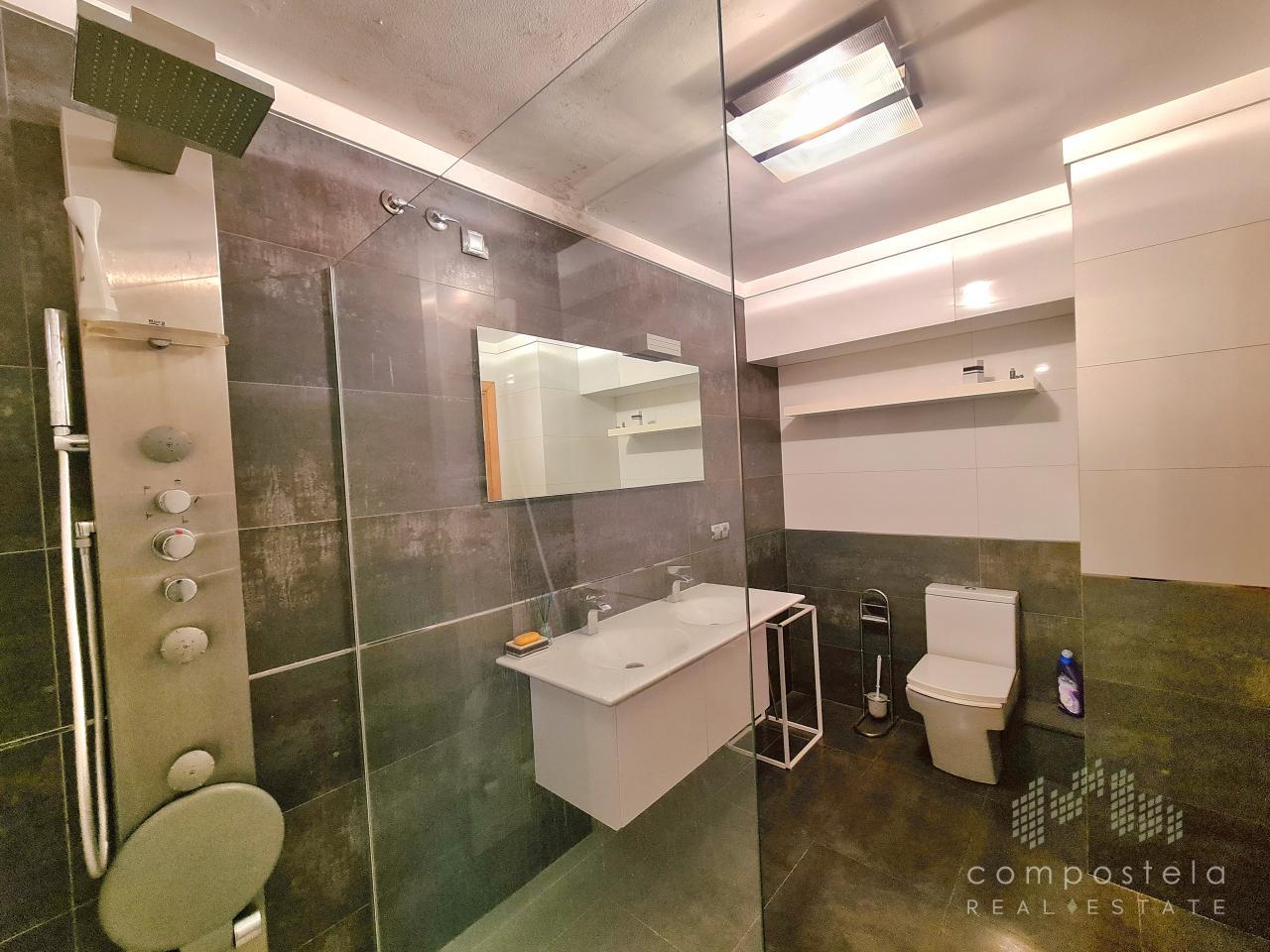 Baño secundario, planta baja