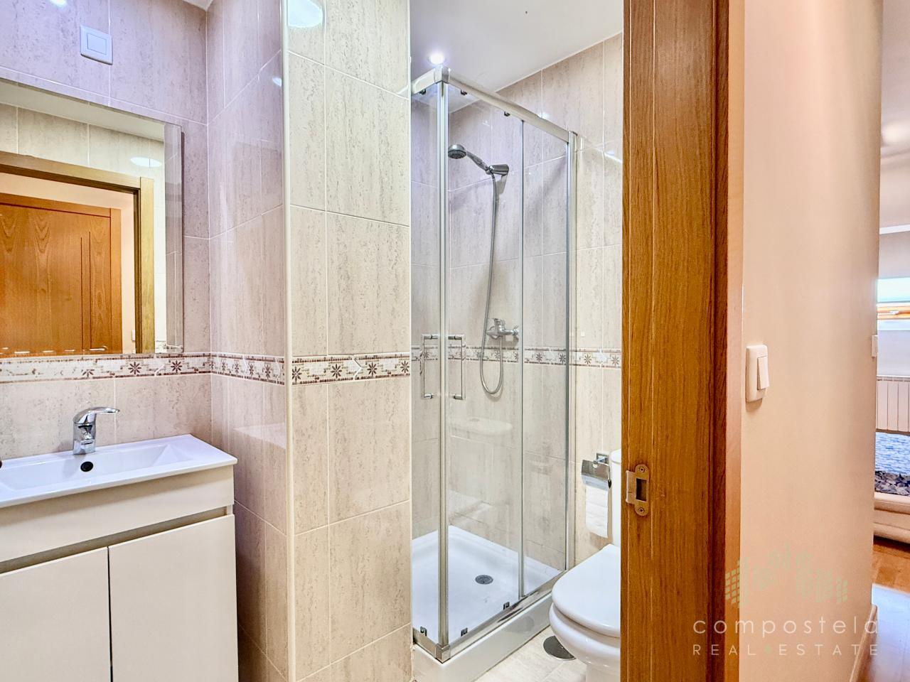 2º Baño, incorporado en dormitorio principal